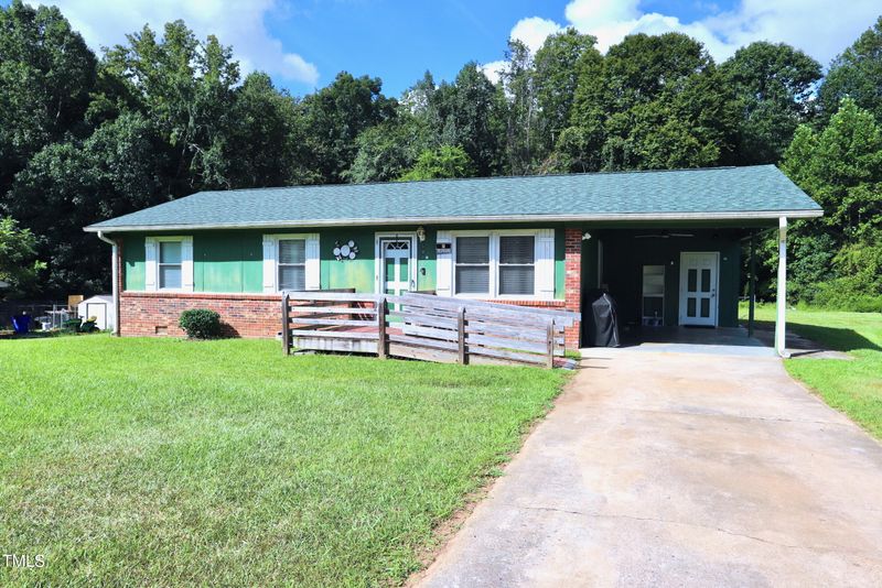 500 Lancaster Rd, Mebane, NC 27302