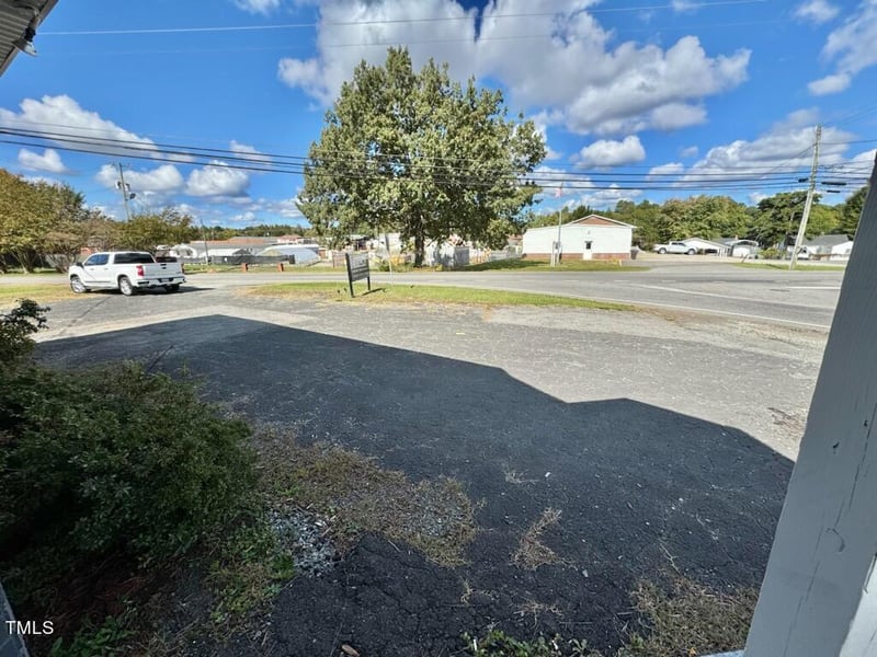 500 Leasburg Rd, Roxboro, NC 27573