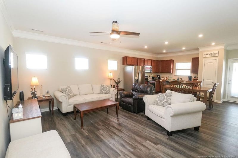 500 Lionheart Ln, Sanford, NC 27330