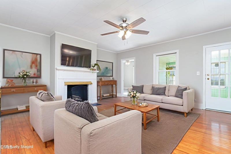 500 Main St, Four Oaks, NC 27524