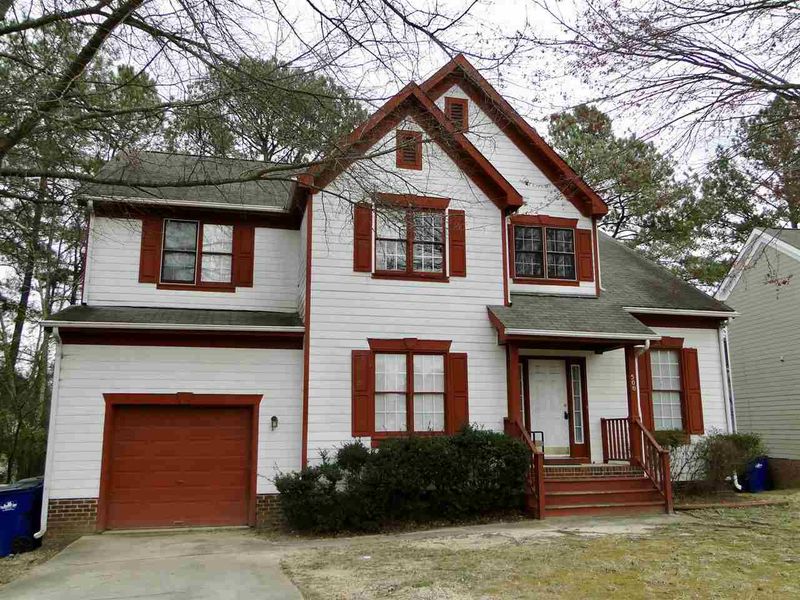 500 Marsh Grass Dr, Raleigh, NC 27610