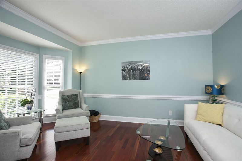 500 Modena Dr, Cary, NC 27513