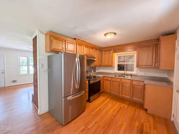 500 Sunnybrook Rd, Raleigh, NC 27610