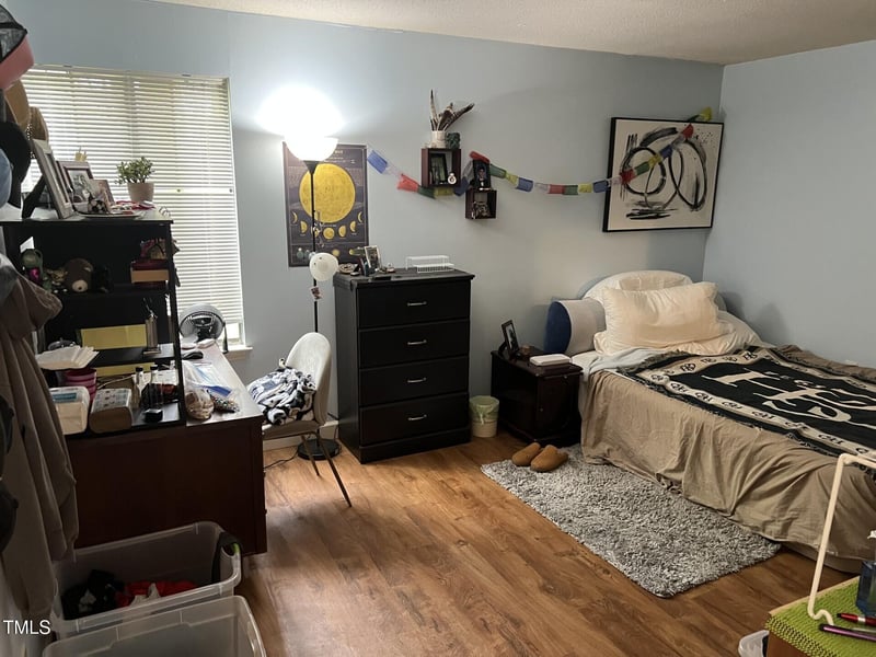 500 Umstead  #208d, Chapel Hill, NC 27516