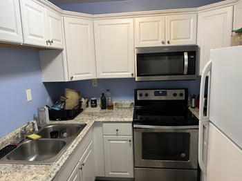 500 Umstead  #208d, Chapel Hill, NC 27516