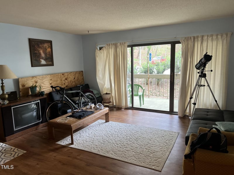 500 Umstead  #208d, Chapel Hill, NC 27516