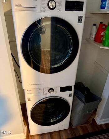 500 Umstead Dr #104, Chapel Hill, NC 27516