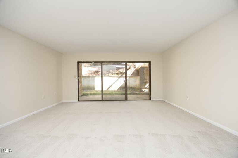 500 Umstead Dr #108 B, Chapel Hill, NC 27514