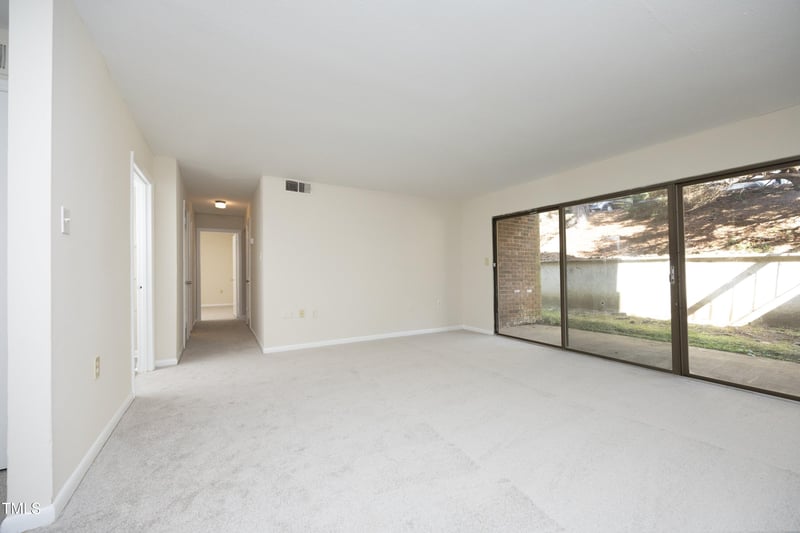 500 Umstead Dr #108 B, Chapel Hill, NC 27514