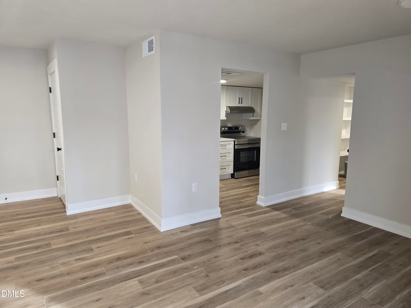 500 Umstead Dr #306, Chapel Hill, NC 27516