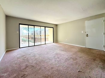 500 Umstead Dr #A 304, Chapel Hill, NC 27516