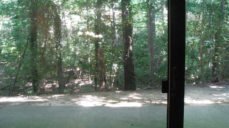 500 Umstead Dr #A103, Chapel Hill, NC 27514