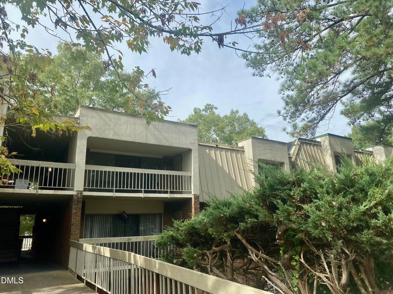 500 Umstead Dr #C 304, Chapel Hill, NC 27516