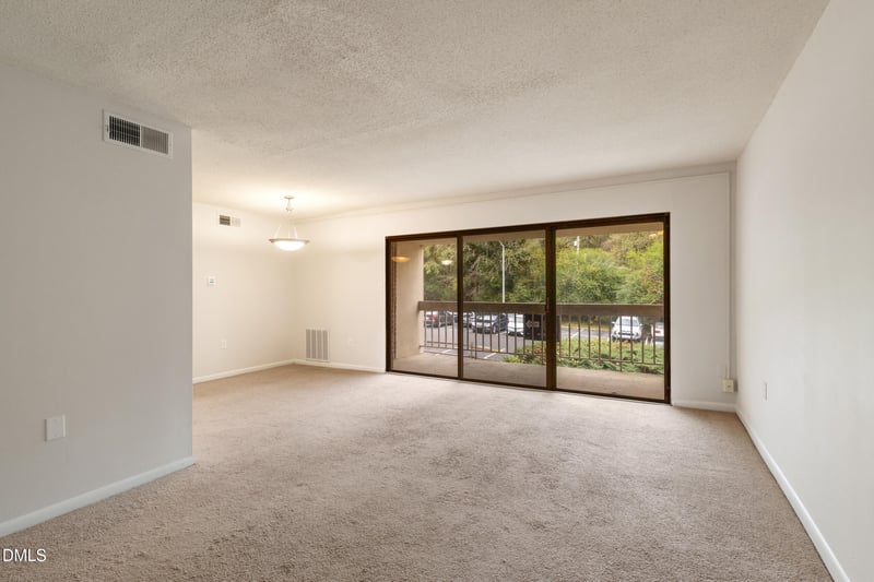 500 Umstead Dr #C 304, Chapel Hill, NC 27516