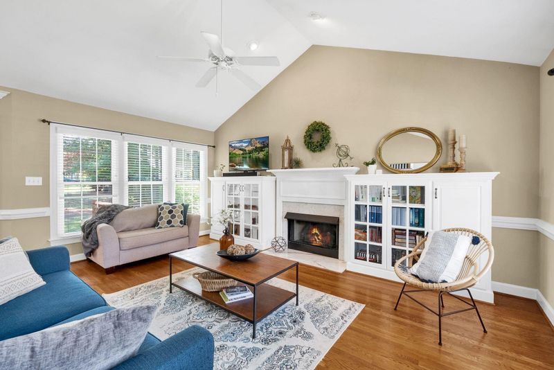 500 Vintage Grove Ln, Apex, NC 27502