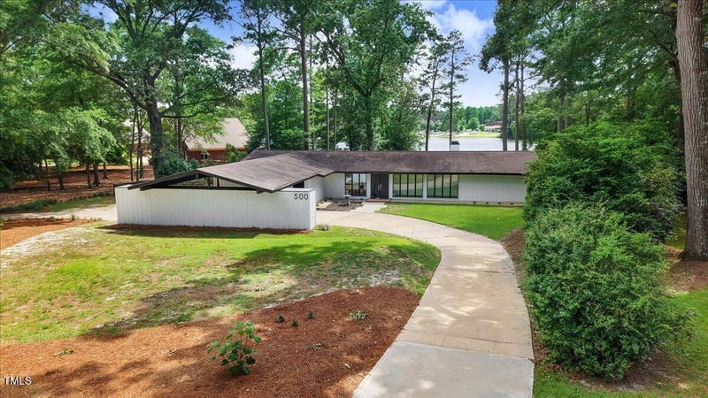 500 Walnut Creek Dr, Goldsboro, NC 27534