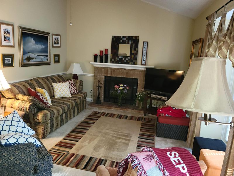 500 W Woodcroft Pw #10D, Durham, NC 27713