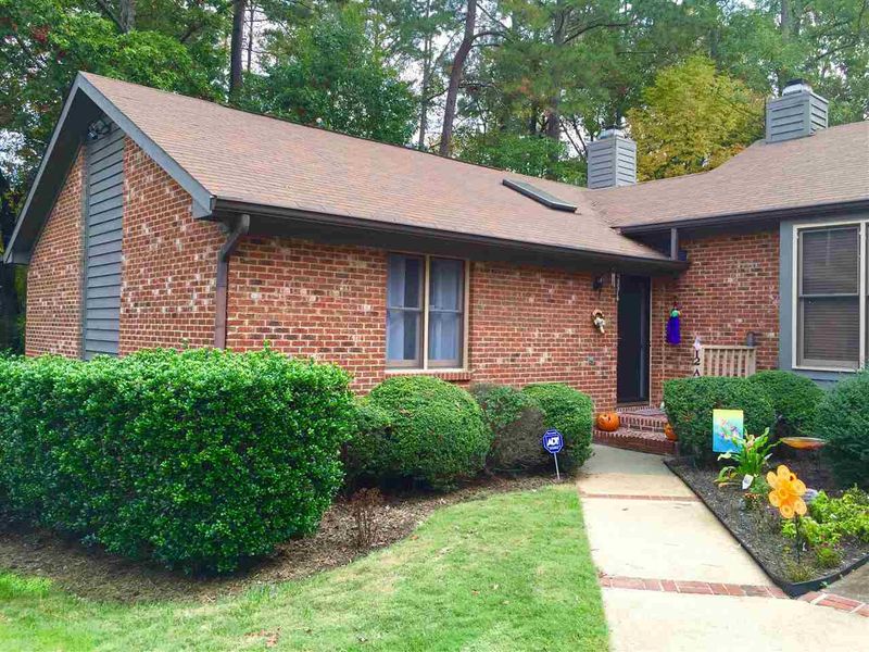500 W Woodcroft Pw #12A, Durham, NC 27713