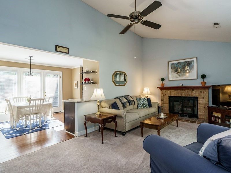 500 W Woodcroft Pw #15D, Durham, NC 27713