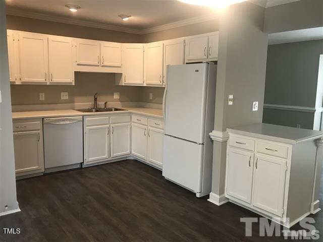500 Woodcroft Pw #16d, Durham, NC 27713