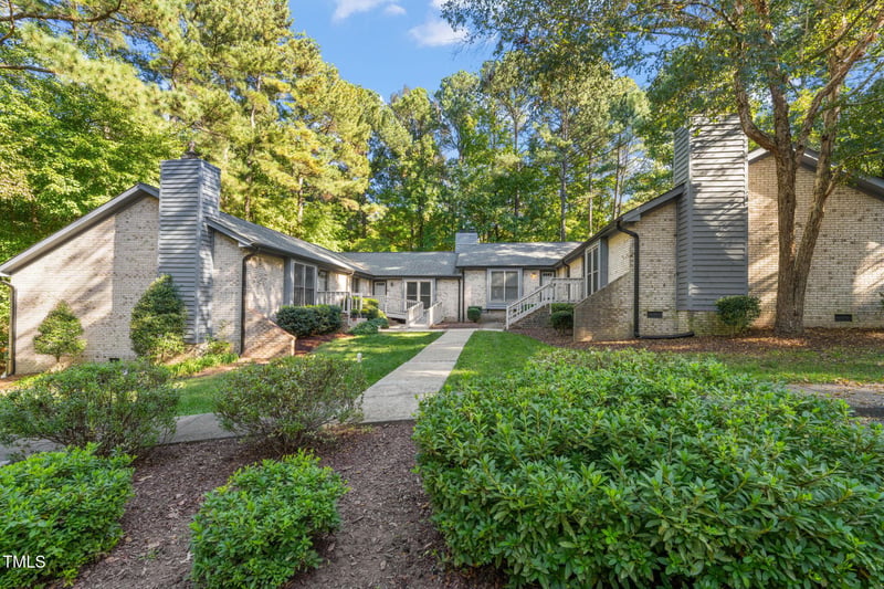 500 W Woodcroft Pw #17a, Durham, NC 27713