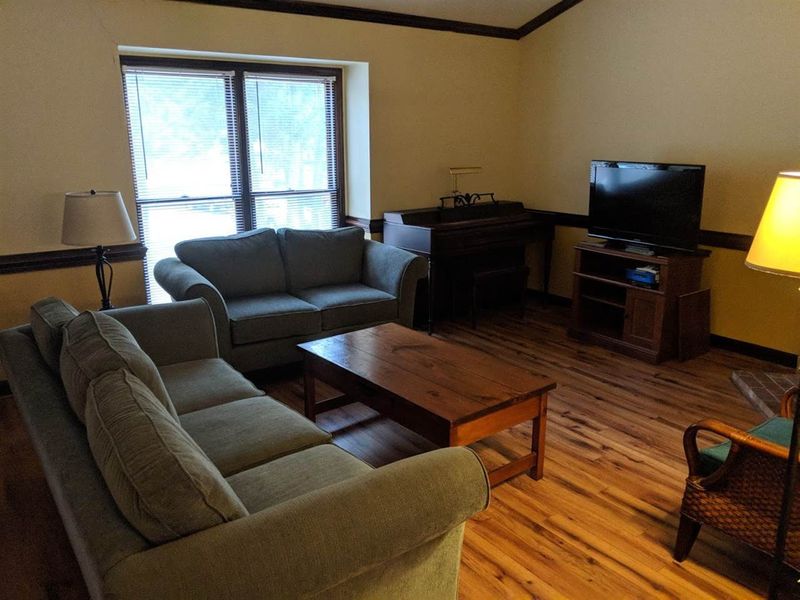 500 Woodcroft Pw #19C, Durham, NC 27713
