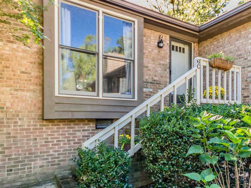 500 W Woodcroft Pw #6C, Durham, NC 27713