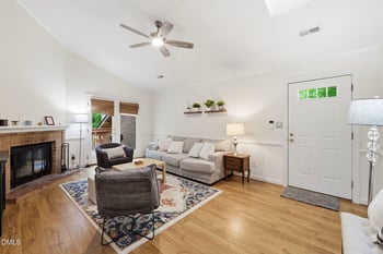 500 Woodcroft Pw #8a, Durham, NC 27713