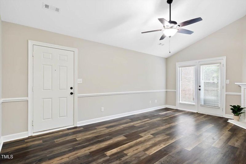 500 W Woodcroft Pw #8c, Durham, NC 27713