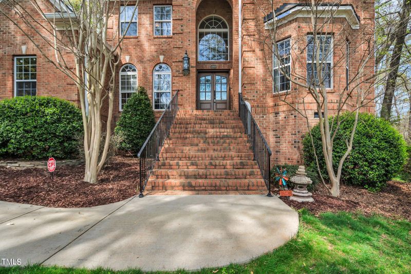 5000 Big Creek Rd, Raleigh, NC 27613