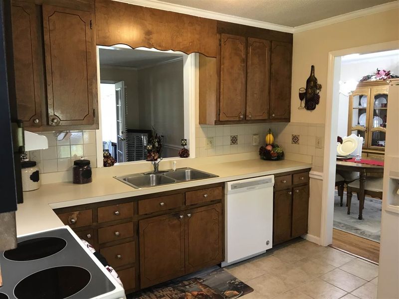 5000 Runon Cir, Raleigh, NC 27603