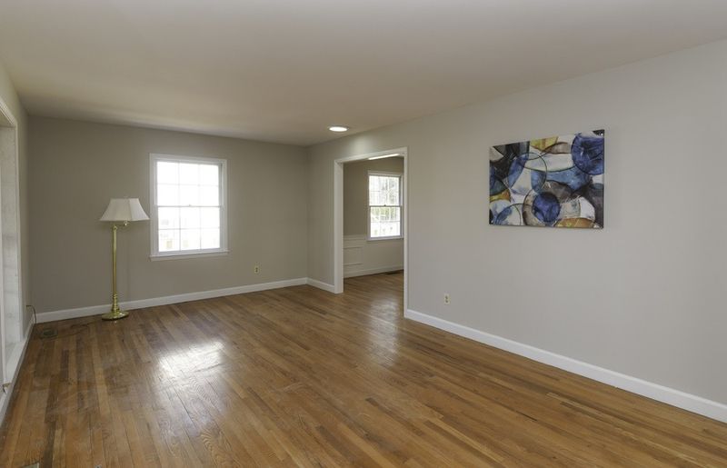 5000 Tremont Dr, Raleigh, NC 27609