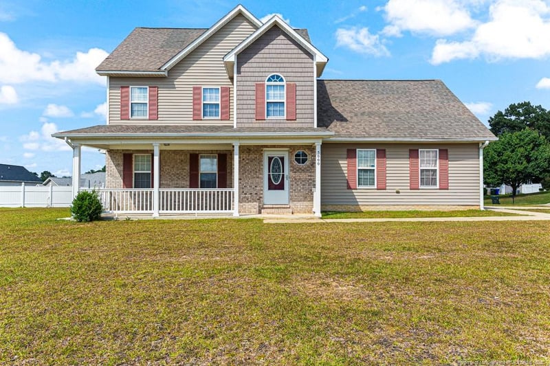 5000 Windflower Dr, Fayetteville, NC 28314