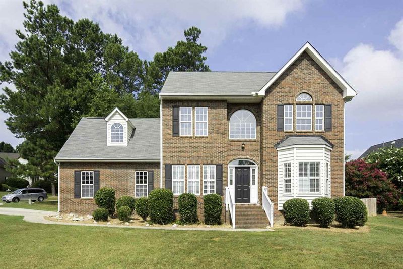 5001 Arbor Chase Dr, Raleigh, NC 27616