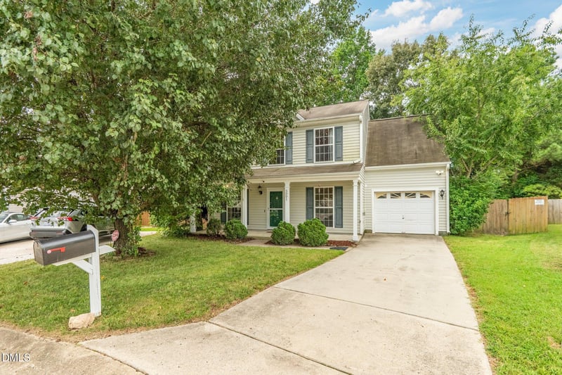 5001 Croftwood Dr, Raleigh, NC 27616