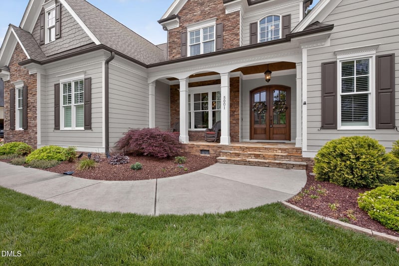 5001 Greyhawk Pl, Apex, NC 27539