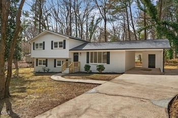 5001 Kinlock Dr, Durham, NC 27712