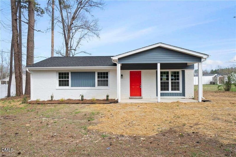 5001 Royal Acres Rd, Raleigh, NC 27610