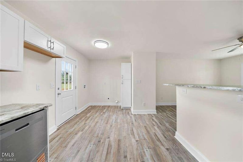 5001 Royal Acres Rd, Raleigh, NC 27610