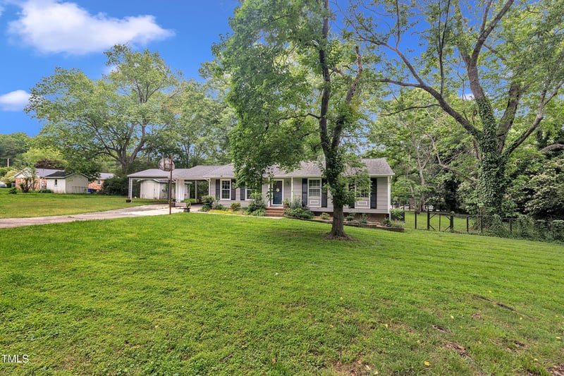 5002 Kendridge Dr, Durham, NC 27712