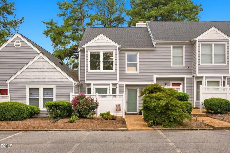 5003 Avenida Del Sol Dr, Raleigh, NC 27616