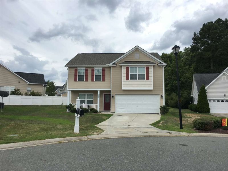 5003 Bee Balm Ct, Zebulon, NC 27597