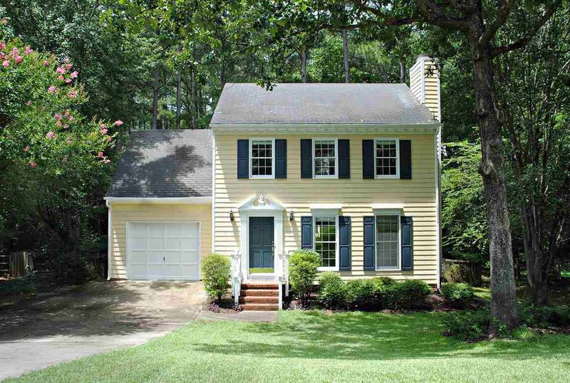 5003 Fortunes Ridge Dr, Durham, NC 27713