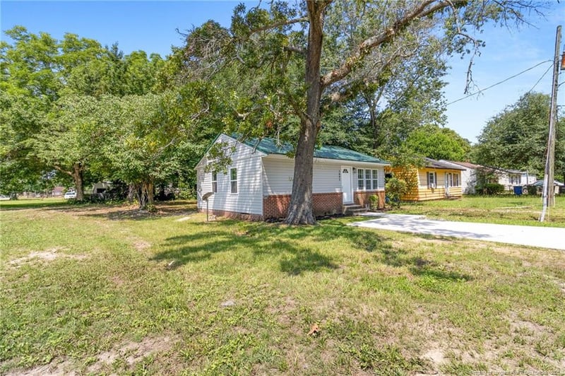 5003 Higgins St, Fayetteville, NC 28303