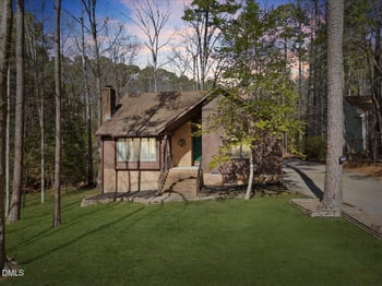 5004 Cardinal Cir, Sanford, NC 27332