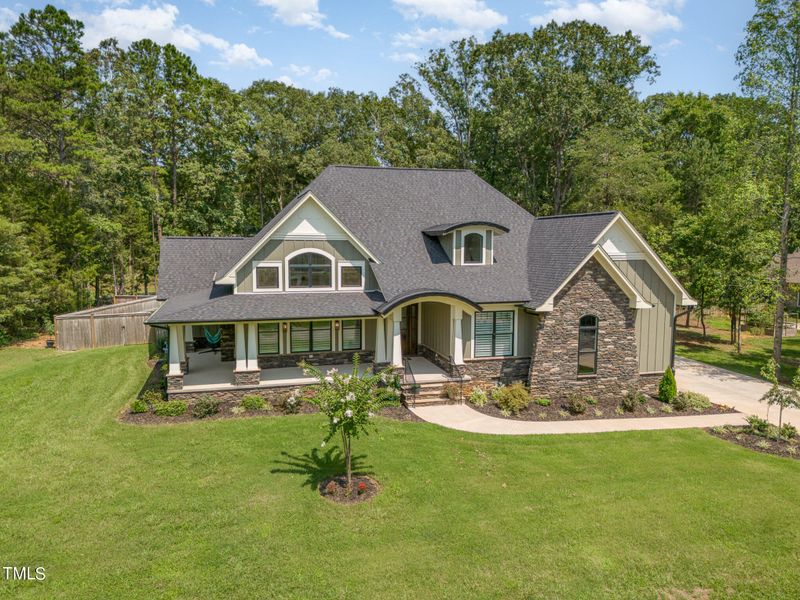 5004 Harvestview Dr, Mebane, NC 27302