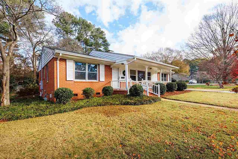 5004 Kaplan Dr, Raleigh, NC 27606