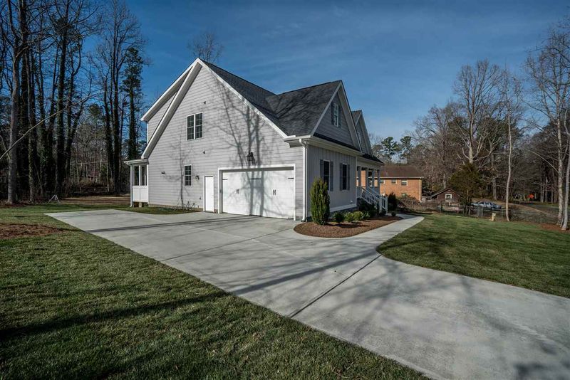 5004 Old Elizabeth Rd, Raleigh, NC 27616