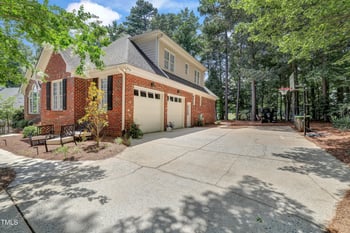 5004 Sunset Forest Cir, Holly Springs, NC 27540