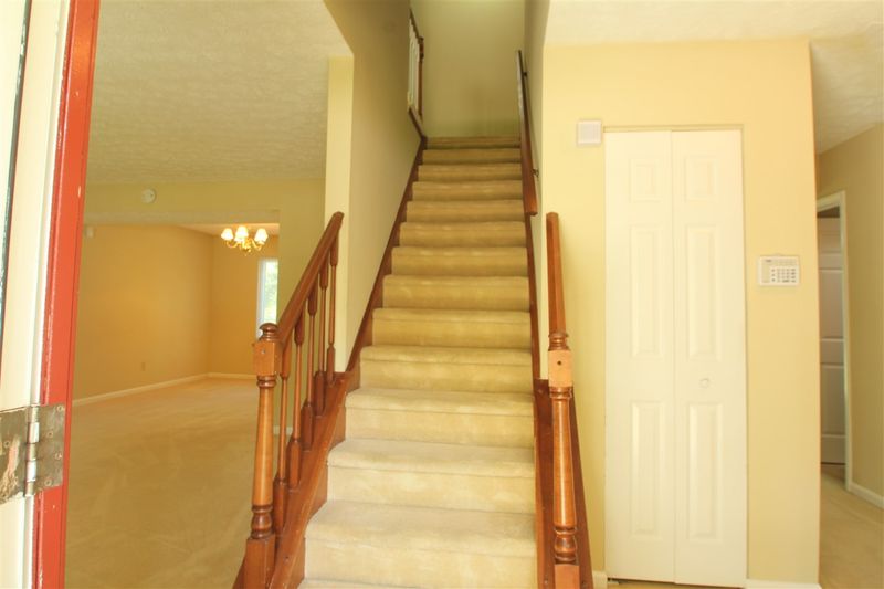 5005 Alamo Ct, Raleigh, NC 27616